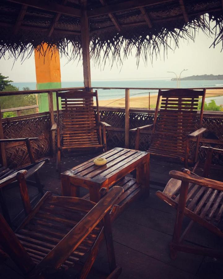 Rise & Set Arugam Bay Hotel Exterior photo