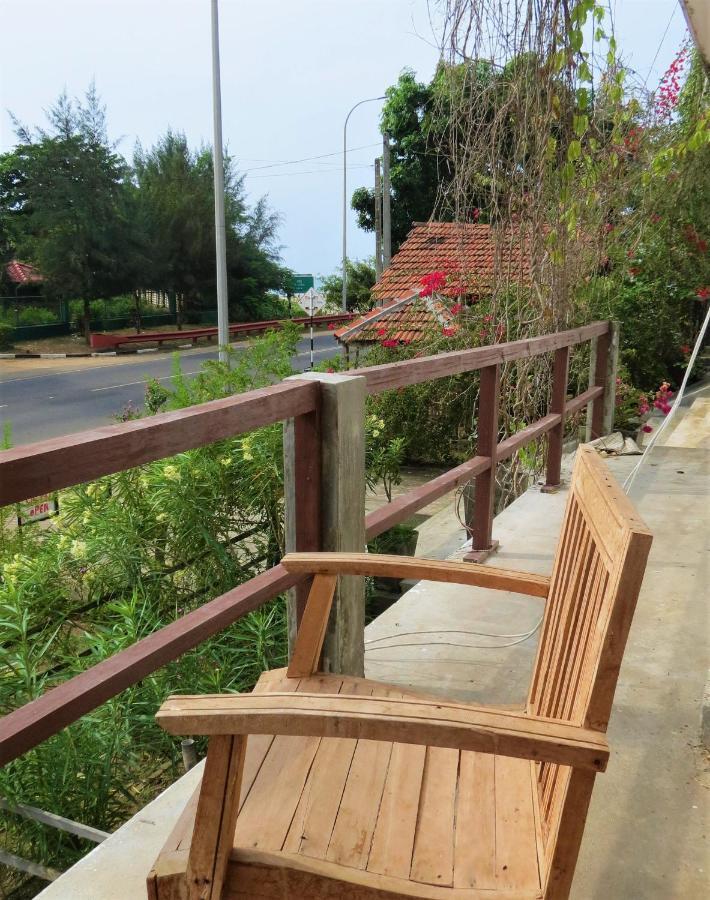 Rise & Set Arugam Bay Hotel Exterior photo