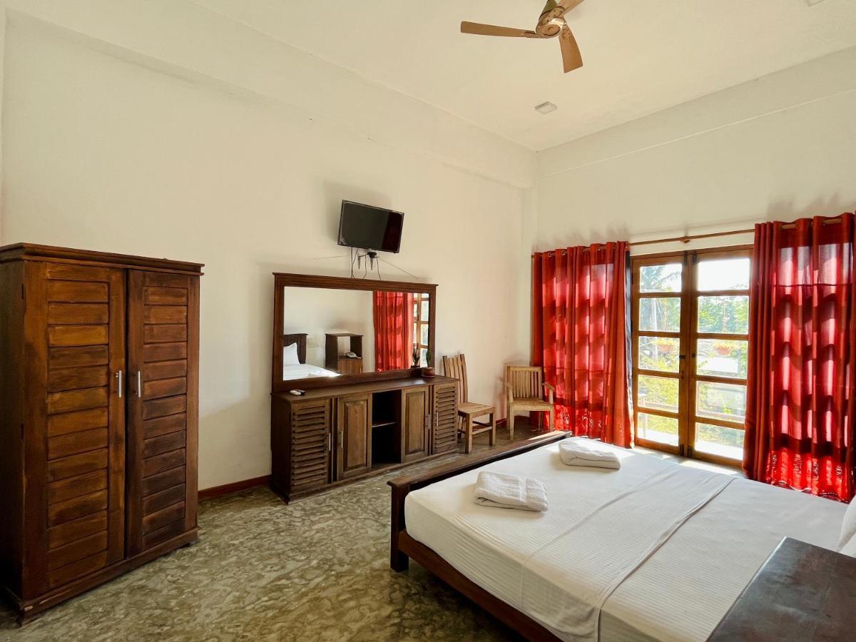 Rise & Set Arugam Bay Hotel Exterior photo