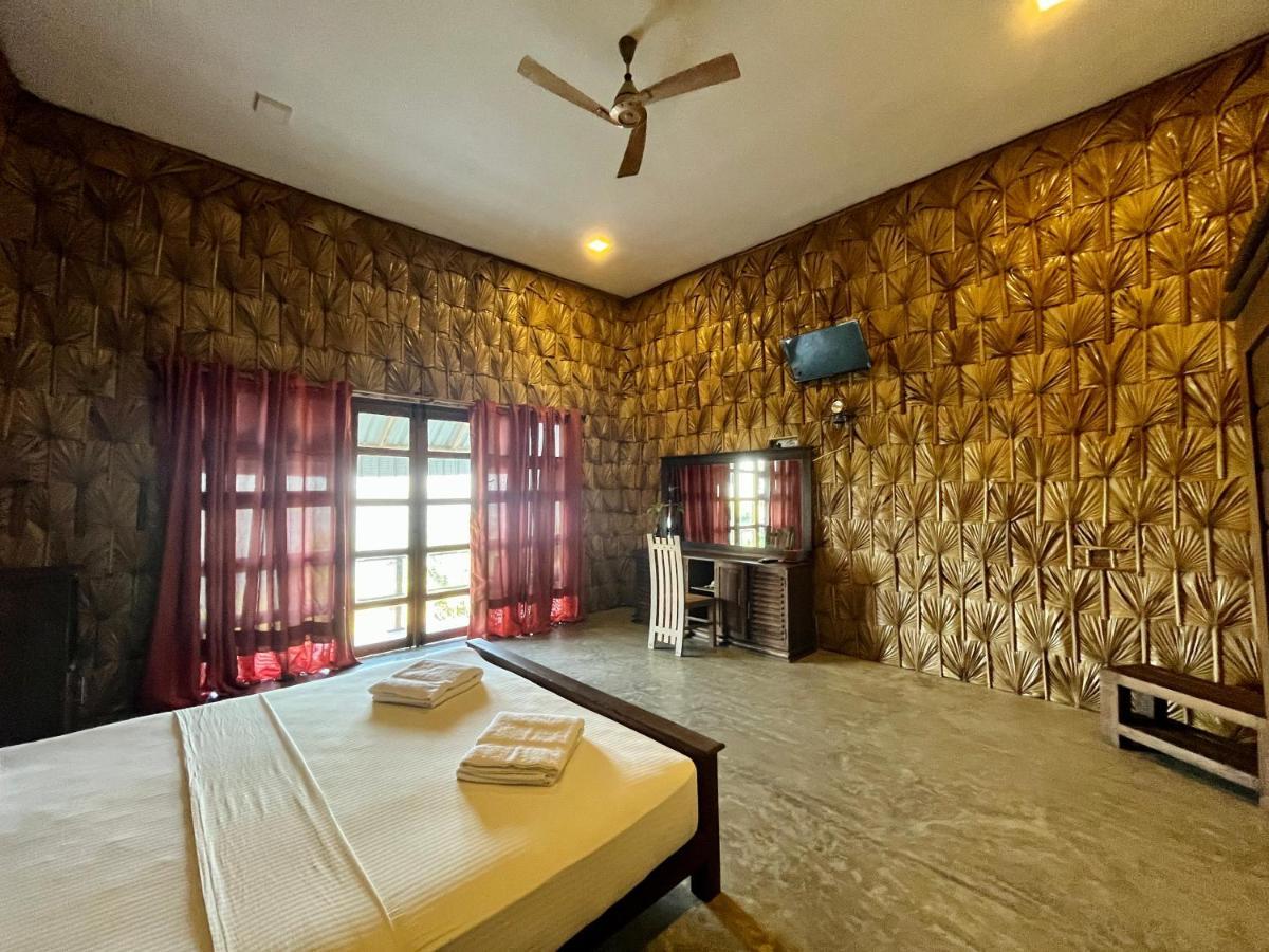 Rise & Set Arugam Bay Hotel Exterior photo