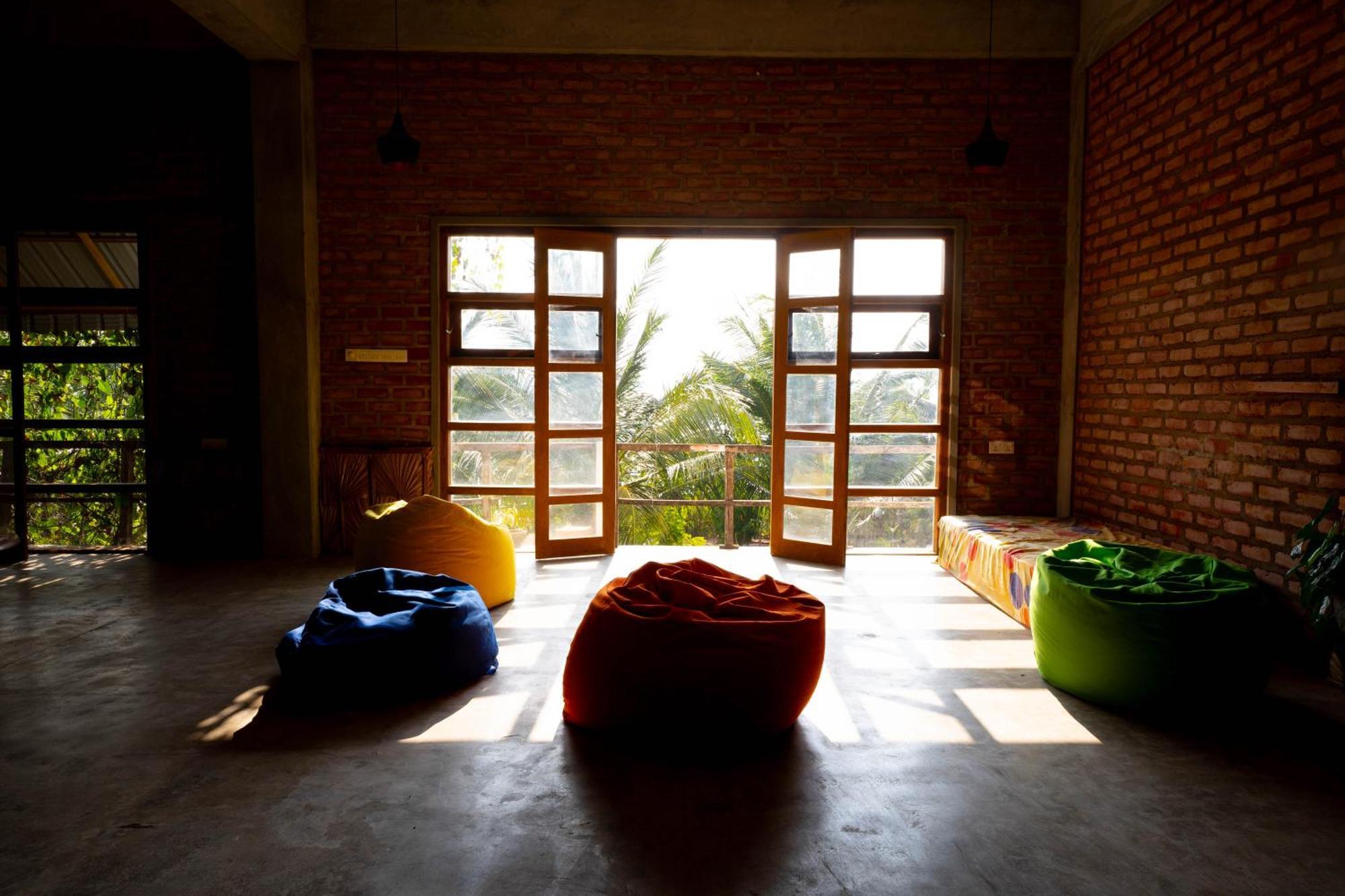Rise & Set Arugam Bay Hotel Exterior photo