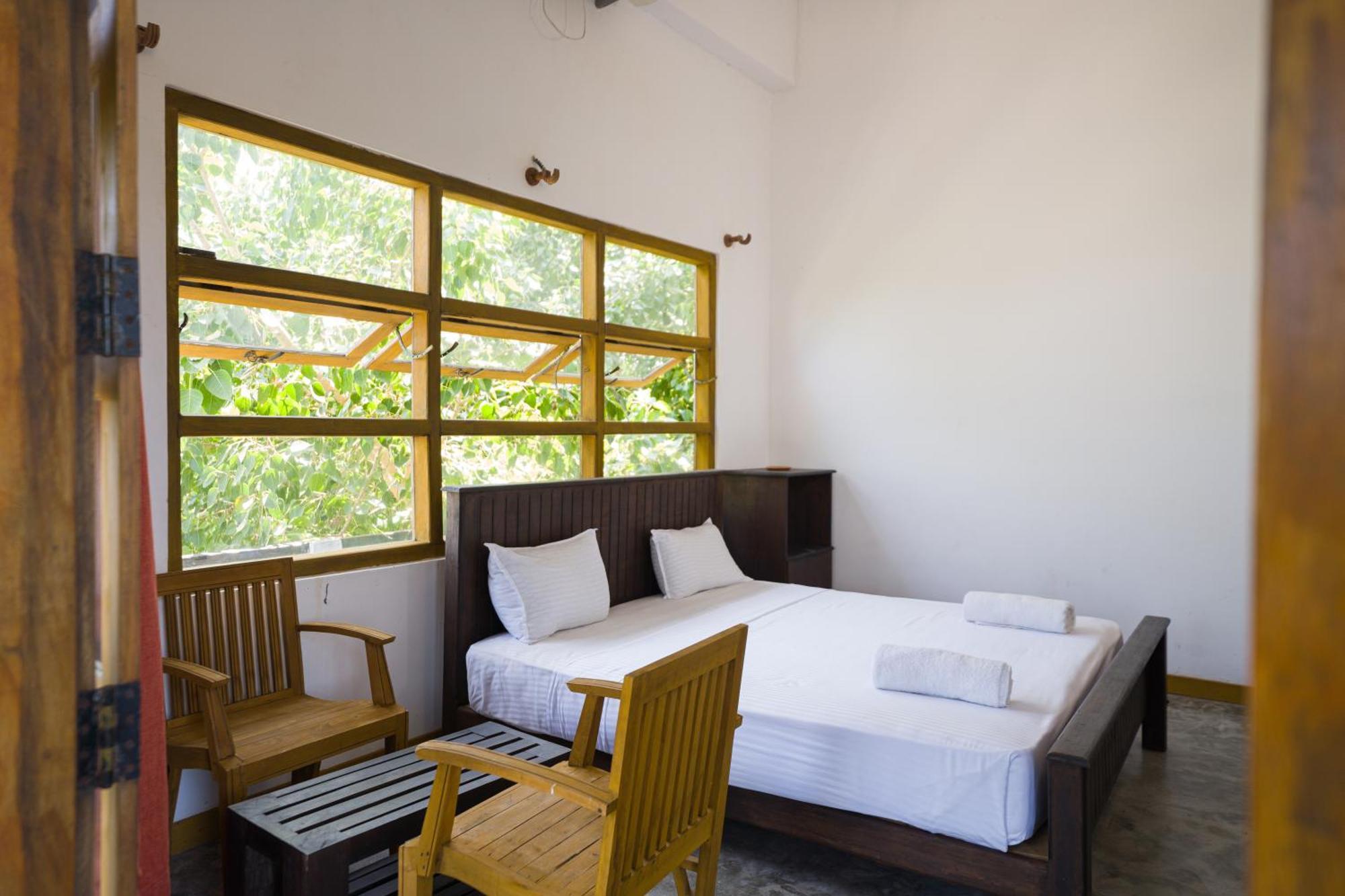 Rise & Set Arugam Bay Hotel Exterior photo