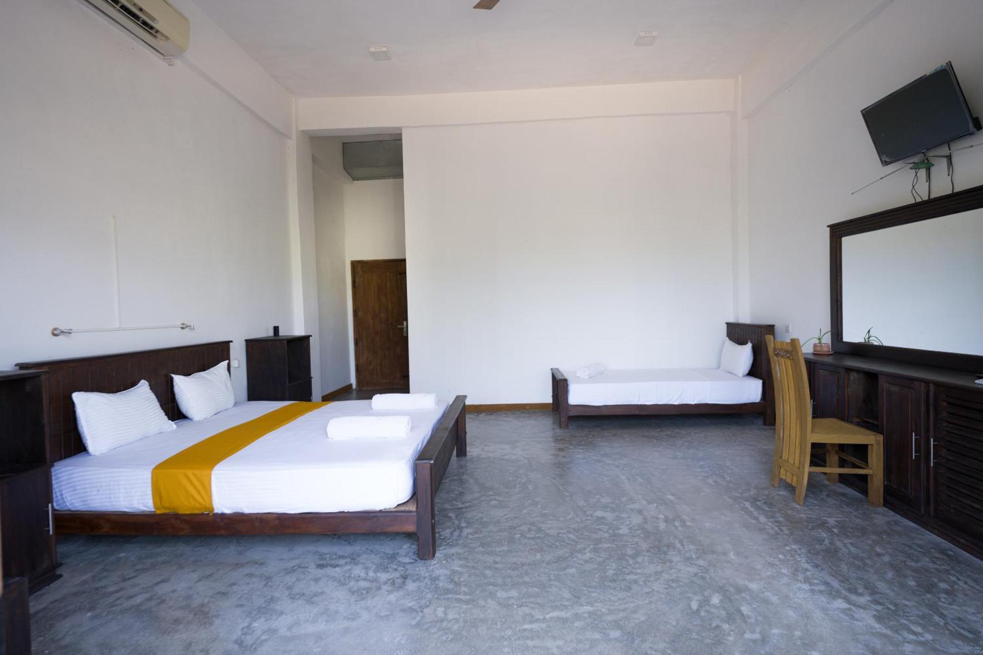 Rise & Set Arugam Bay Hotel Exterior photo