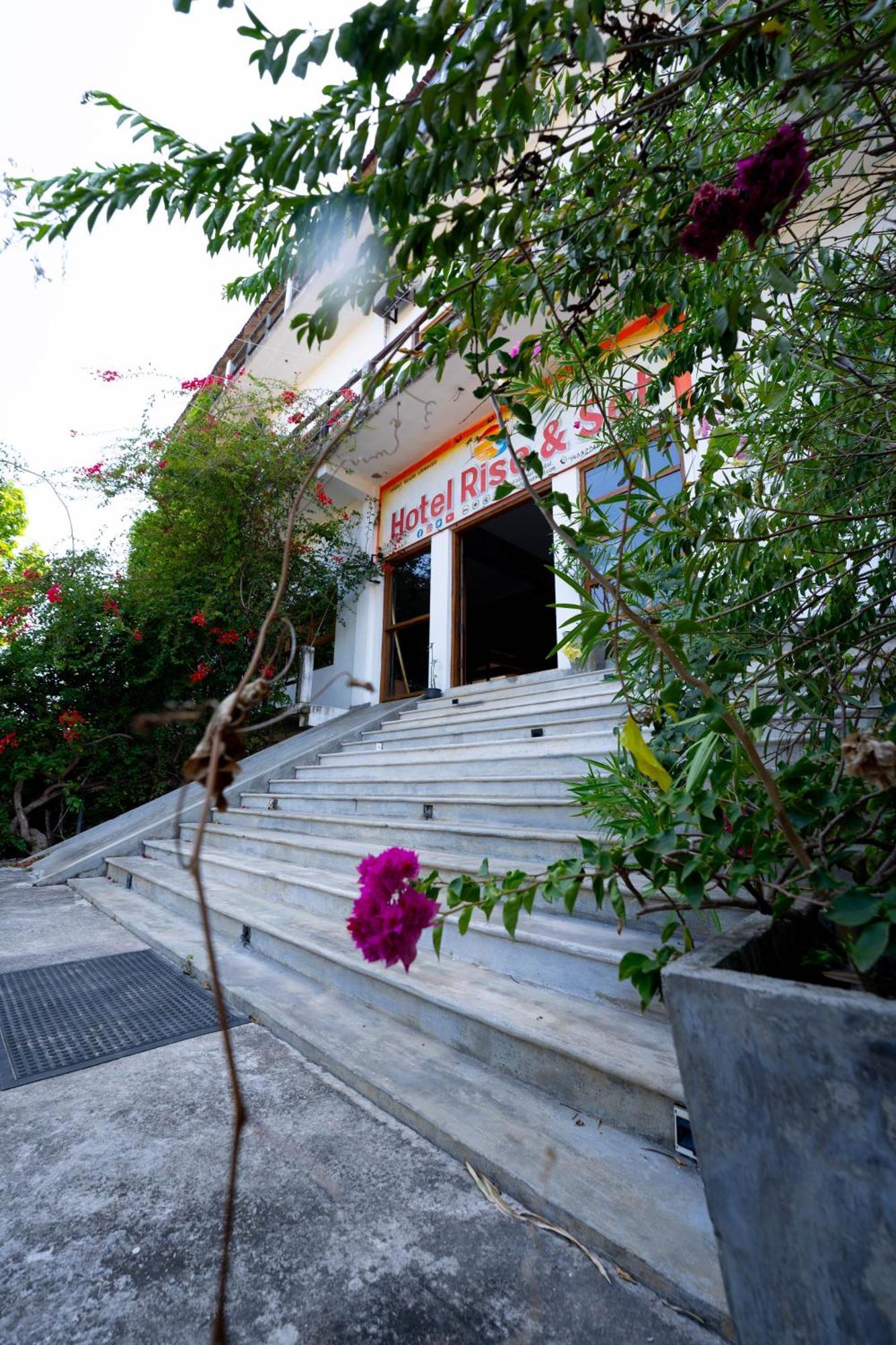 Rise & Set Arugam Bay Hotel Exterior photo