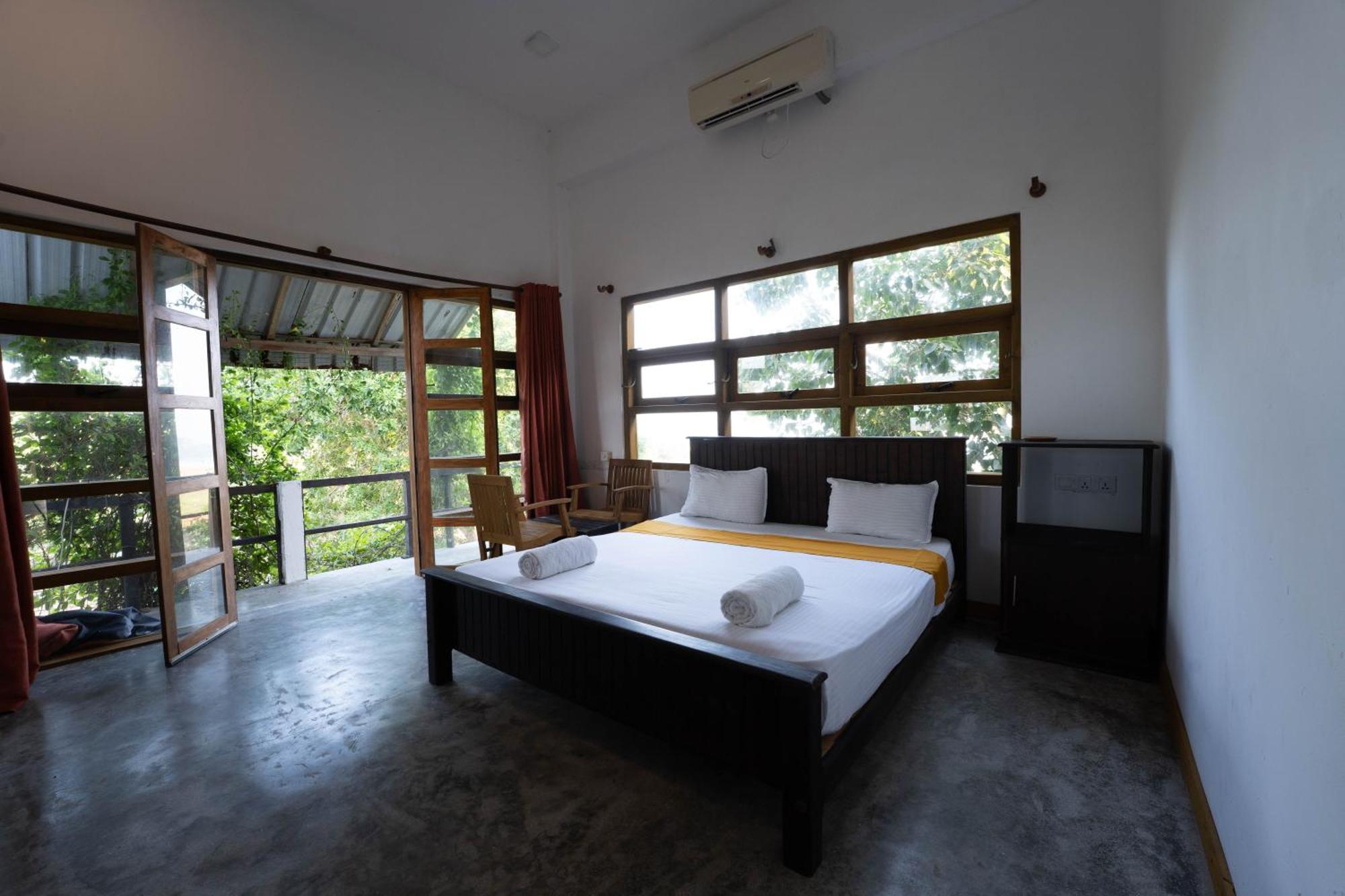 Rise & Set Arugam Bay Hotel Exterior photo