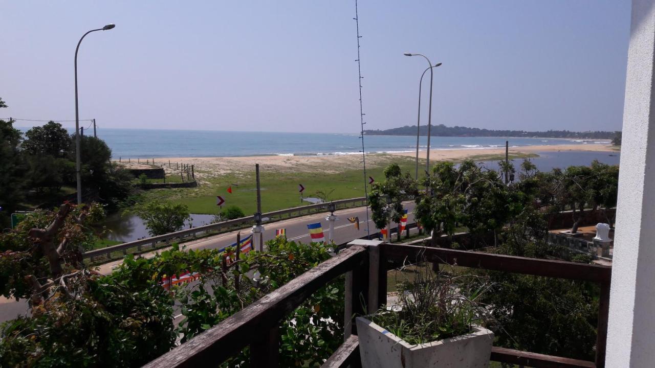 Rise & Set Arugam Bay Hotel Exterior photo